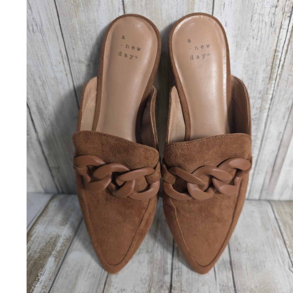 A New Day Womens Cognac Brown Faux Suede Pointed Toe Chain Link Mules Size 7